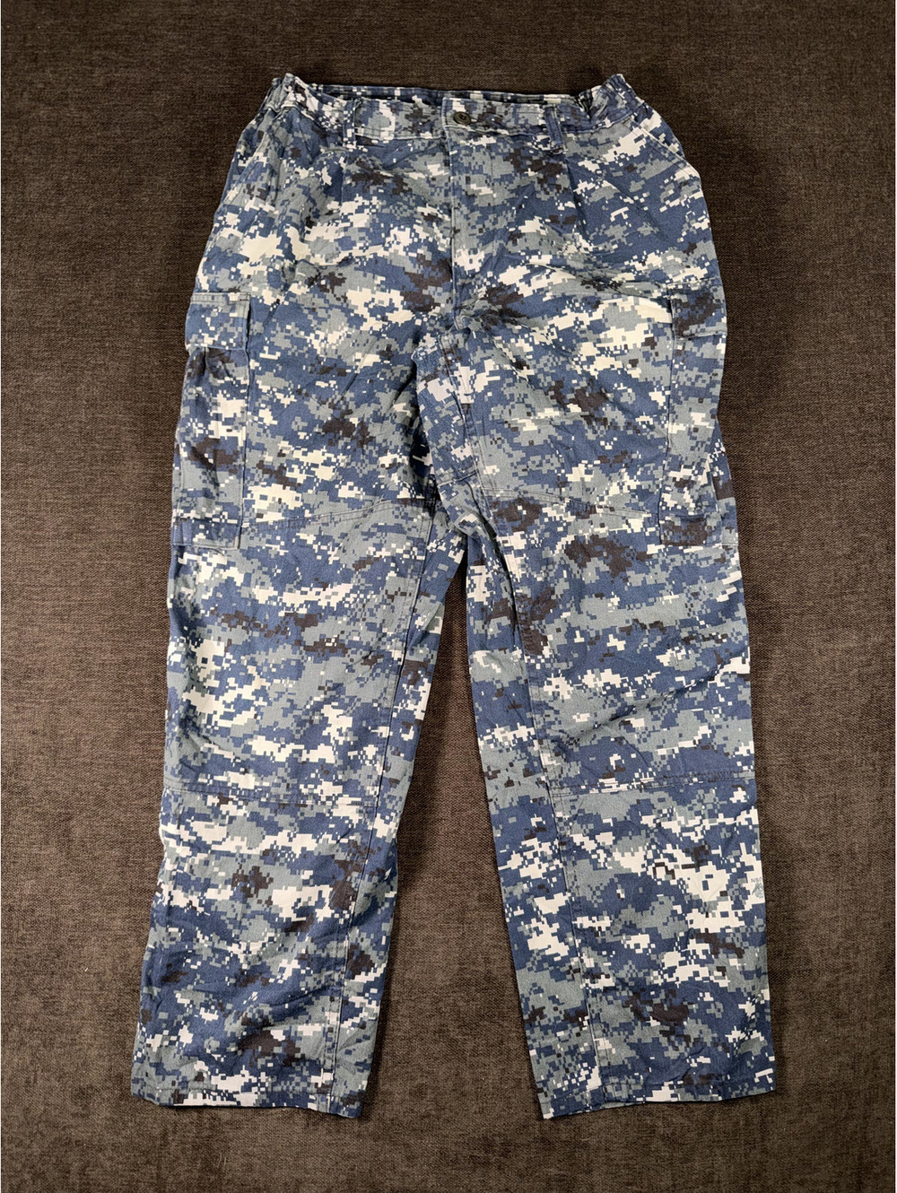 US Navy Digital Blue Camouflage Cargo Pants Medium Short